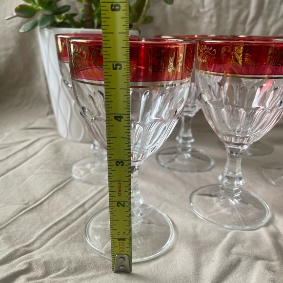 6  Pressed Glass Thumbprint Cordial Glasses Cranberry Band Gold Design - Picture 6 of 15